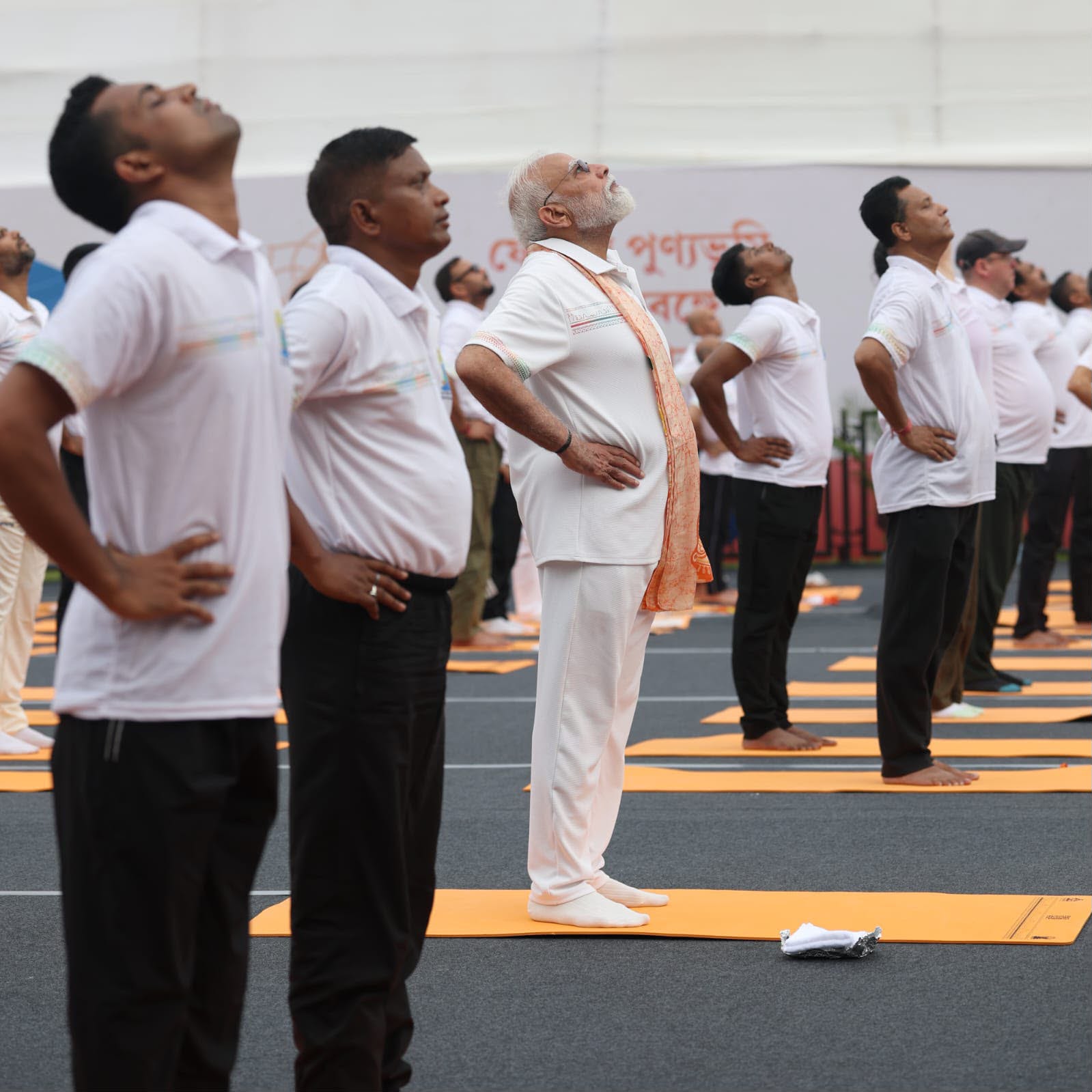 PM Modi in backbend during the IDY 2026 mass practice.